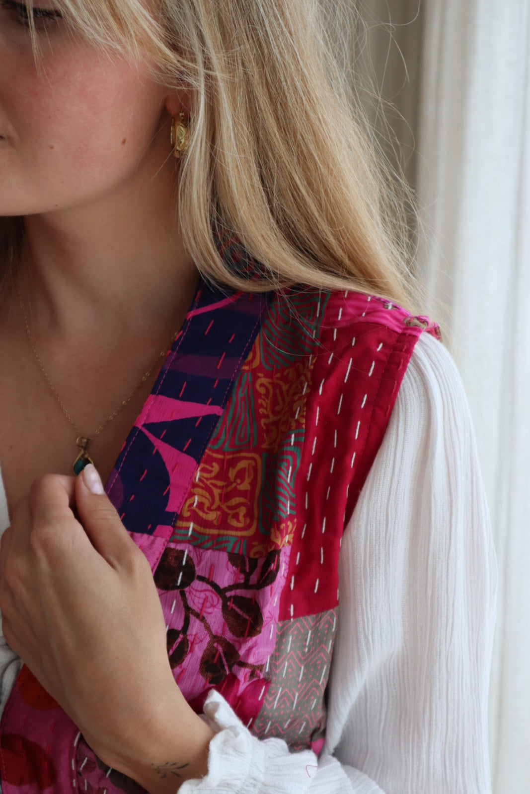 Silk gilet Luna