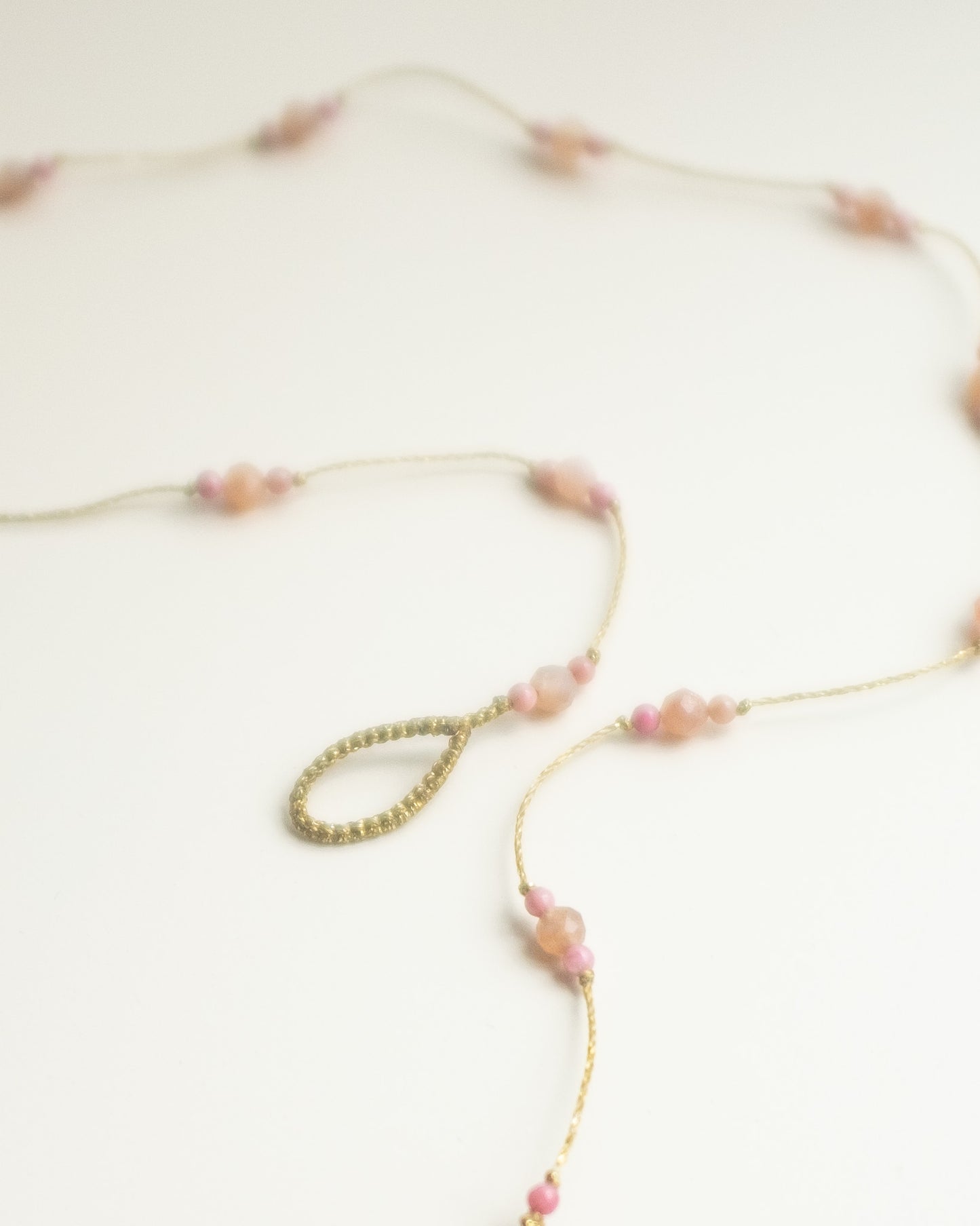 Reversible ketting | Maansteen Perzik, Roze Jaspis, Zonnesteen
