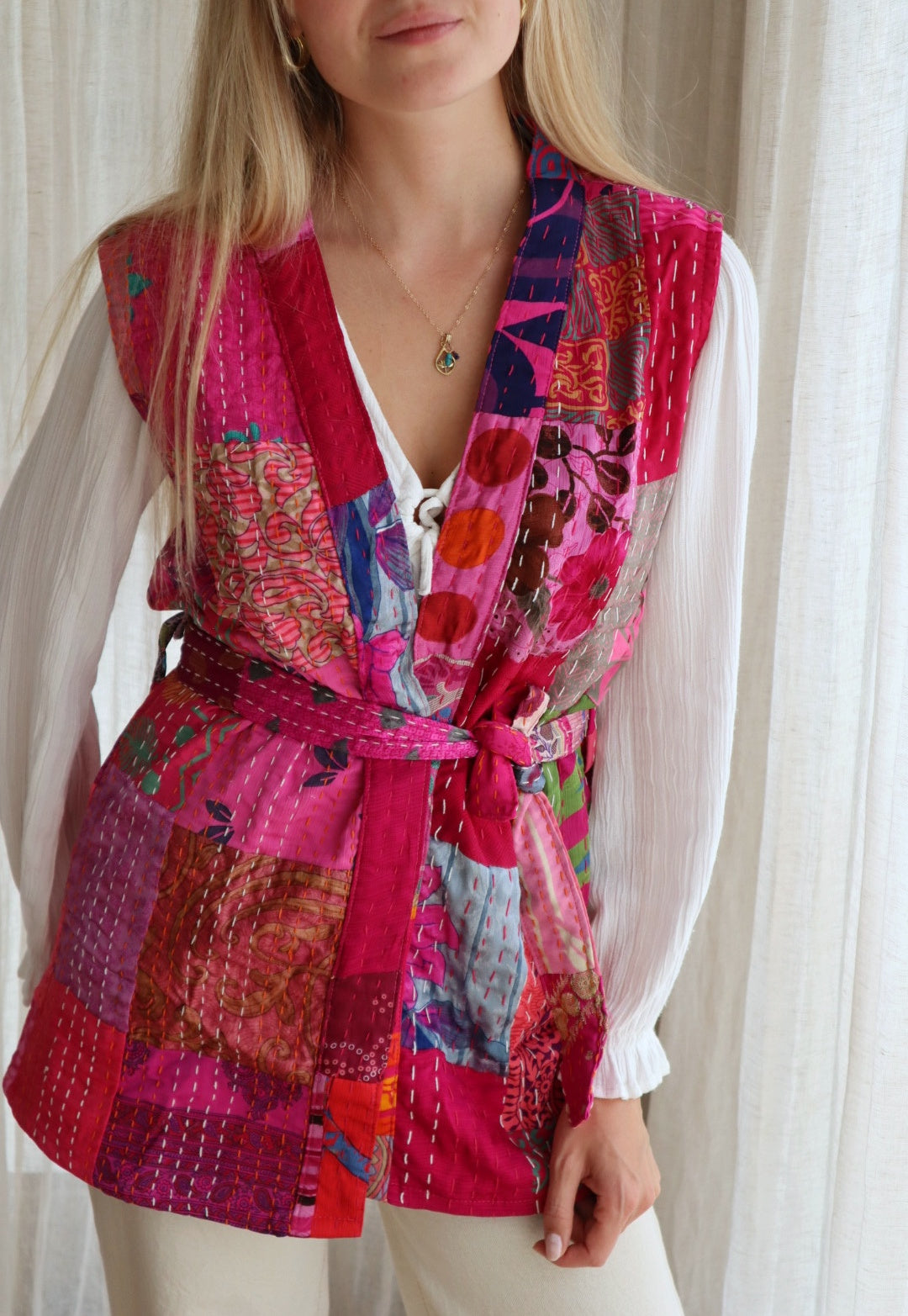 Silk gilet Luna
