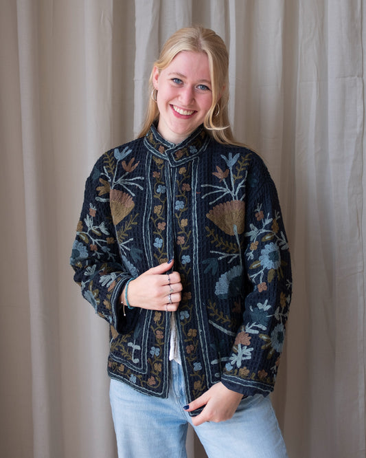 Jas geborduurd Donkerblauw | wafel katoen