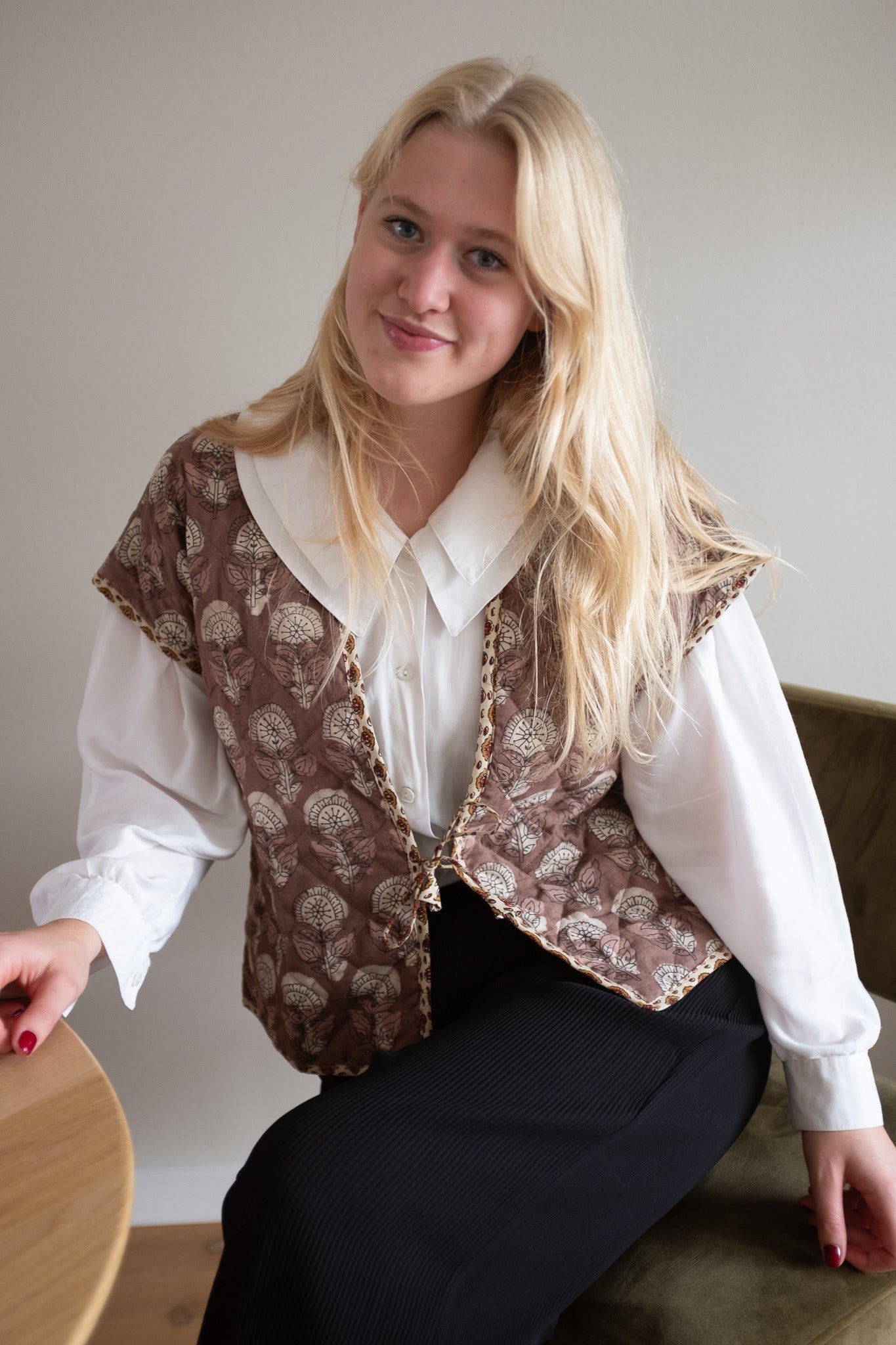 Reversible blockprint gilets