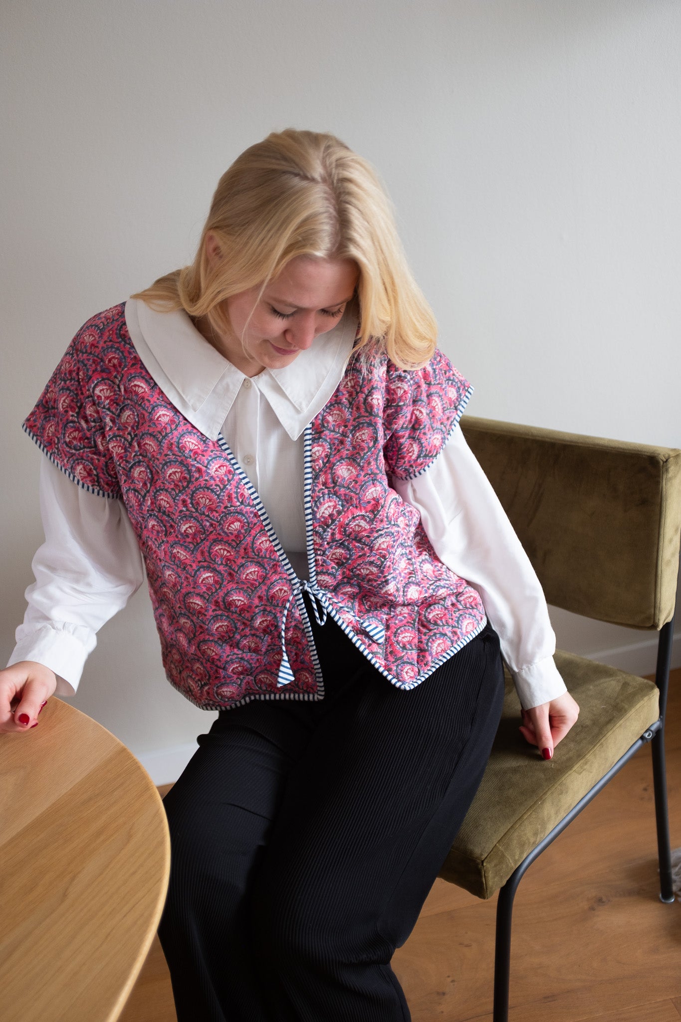Reversible blockprint gilets