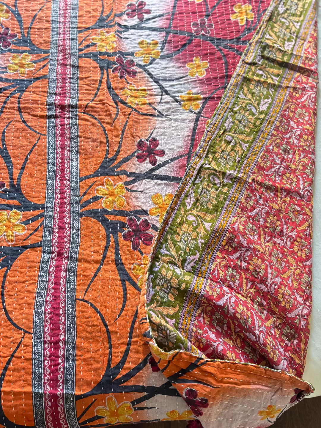 Reversible kantha deken NO.12