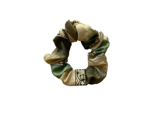 Scrunchie NO. 28