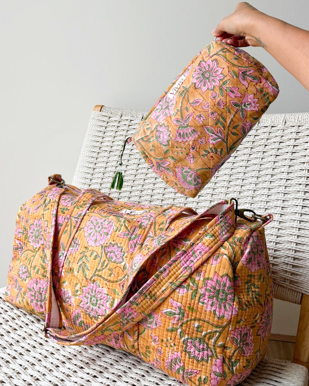 Vivre Atelier blockprint duffelbag en bijpassend toilettasje